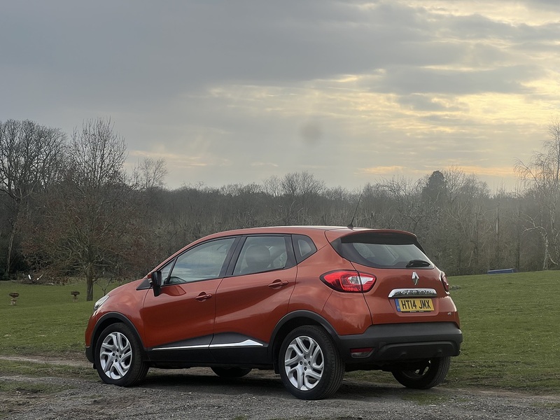 Renault Captur 1.5 dCi Dynamique MediaNav SUV 5dr Diesel EDC Euro 5 (90 ps) | NAV|17's|PARK DISTANCE|B/TOOTH - U10717