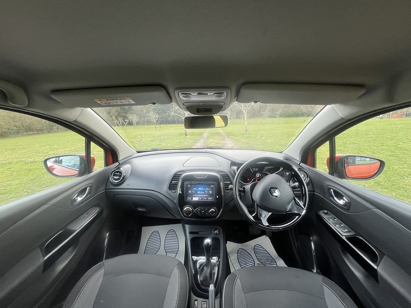 Renault Captur 1.5 dCi Dynamique MediaNav SUV 5dr Diesel EDC Euro 5 (90 ps) | NAV|17's|PARK DISTANCE|B/TOOTH - U10717