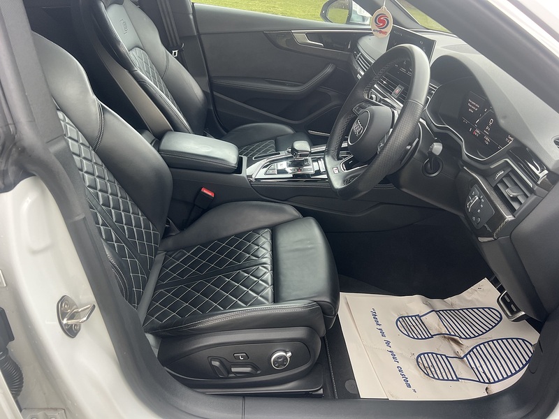 Audi S5 3.0 TDI V6 Sportback 5dr Diesel Tiptronic quattro Euro 6 (s/s) (341 ps) Hatchback Automatic Diesel | - U10735