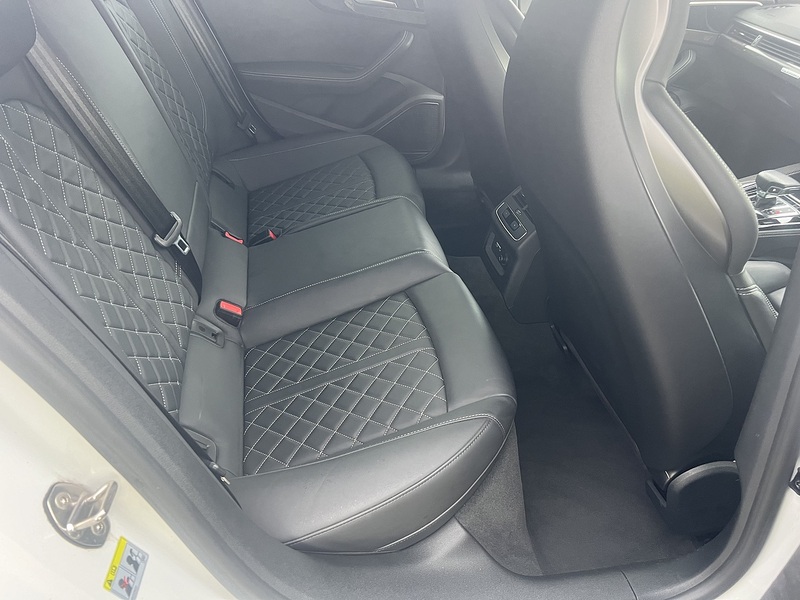 Audi S5 3.0 TDI V6 Sportback 5dr Diesel Tiptronic quattro Euro 6 (s/s) (341 ps) Hatchback Automatic Diesel | - U10735