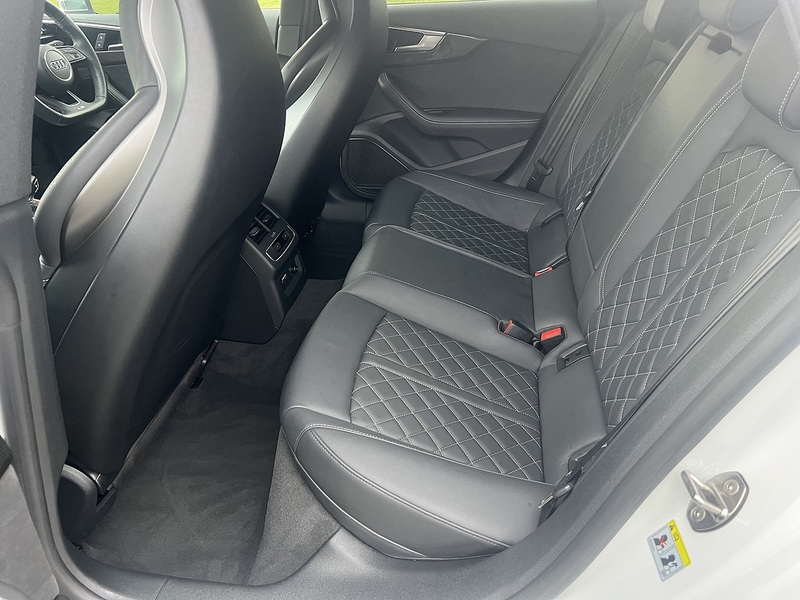 Audi S5 3.0 TDI V6 Sportback 5dr Diesel Tiptronic quattro Euro 6 (s/s) (341 ps) Hatchback Automatic Diesel | - U10735