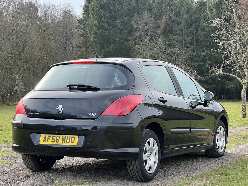 Peugeot 308 1.6 VTi S Hatchback 5dr Petrol Automatic (174 g/km, 120 bhp) - U10746
