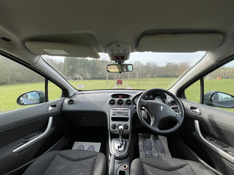 Peugeot 308 1.6 VTi S Hatchback 5dr Petrol Automatic (174 g/km, 120 bhp) - U10746