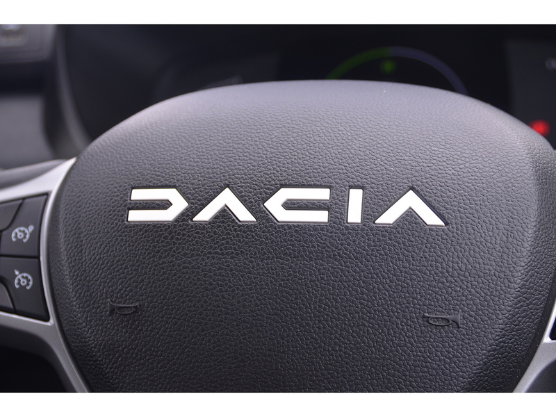 Dacia Jogger 1.6 TCe-h EXTREME MPV 5dr Petrol Hybrid Auto Euro 6 (s/s) (140 ps) MPV Automatic Petrol Hybrid | 7 - U10759