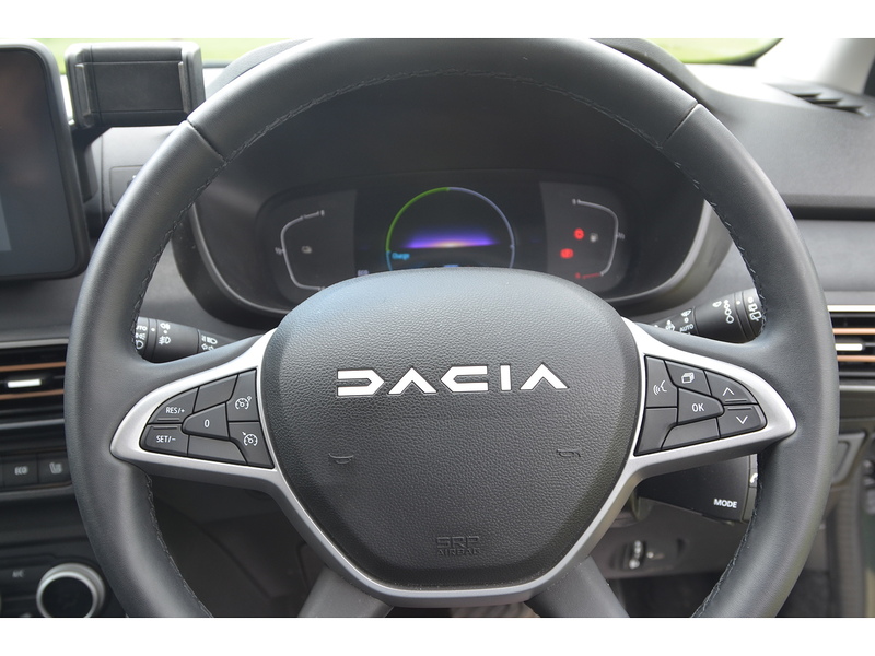 Dacia Jogger 1.6 TCe-h EXTREME MPV 5dr Petrol Hybrid Auto Euro 6 (s/s) (140 ps) MPV Automatic Petrol Hybrid | 7 - U10759