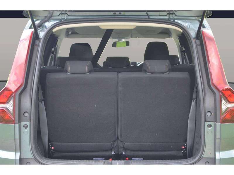 Dacia Jogger 1.6 TCe-h EXTREME MPV 5dr Petrol Hybrid Auto Euro 6 (s/s) (140 ps) MPV Automatic Petrol Hybrid | 7 - U10759
