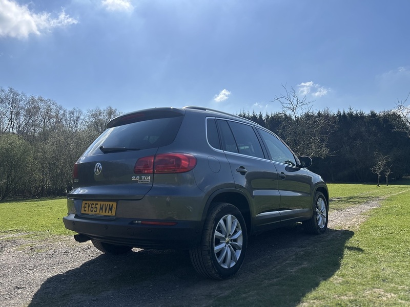 Volkswagen Tiguan 2.0 TDI BlueMotion Tech Match SUV 5dr Diesel Manual 4WD Euro 6 (s/s) (150 ps) SUV Manual Diesel | - U10766