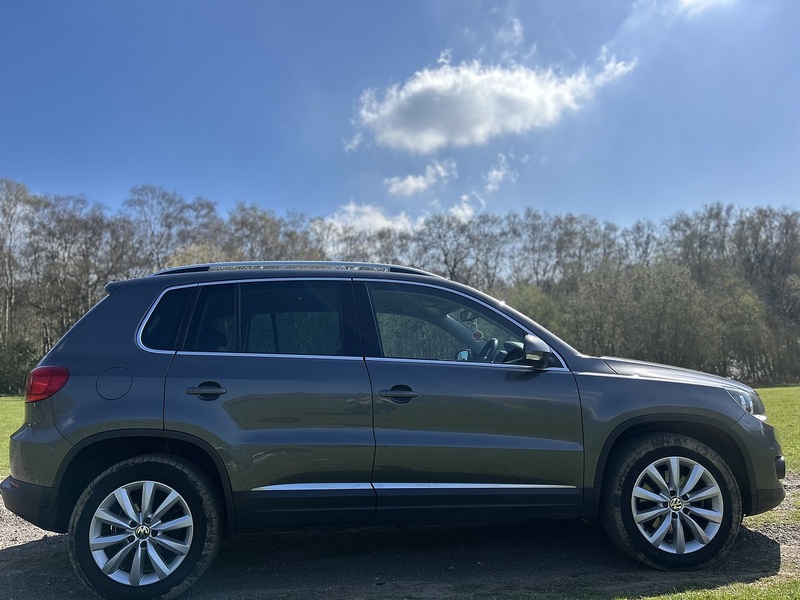 Volkswagen Tiguan 2.0 TDI BlueMotion Tech Match SUV 5dr Diesel Manual 4WD Euro 6 (s/s) (150 ps) SUV Manual Diesel | - U10766