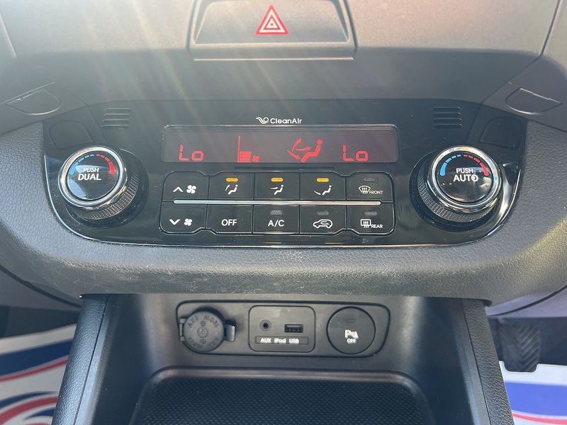 Kia Sportage 2.0 CRDi KX-3 SUV 5dr Diesel Manual AWD Euro 5 (134 bhp) - U10768
