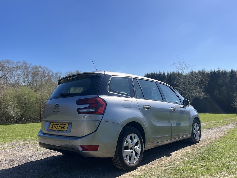 Citroen Grand C4 Picasso 1.2 PureTech Touch Edition MPV 5dr Petrol Manual Euro 6 (s/s) (130 ps) MPV Manual Petrol | MOT - U10770