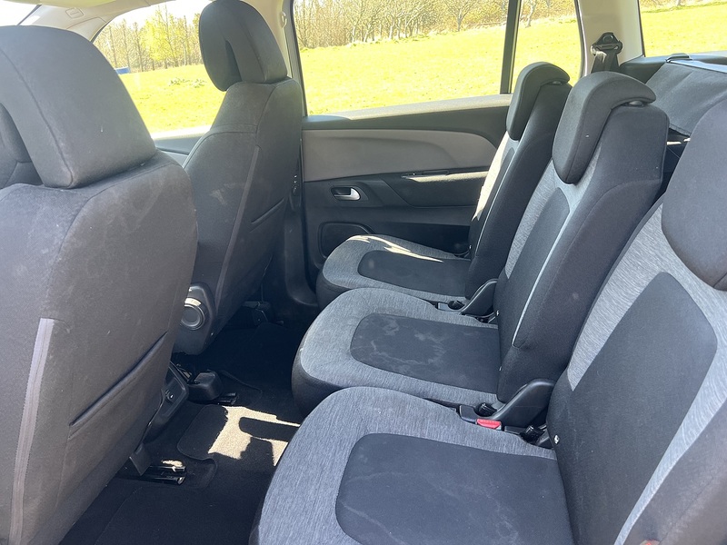 Citroen Grand C4 Picasso 1.2 PureTech Touch Edition MPV 5dr Petrol Manual Euro 6 (s/s) (130 ps) MPV Manual Petrol | MOT - U10770