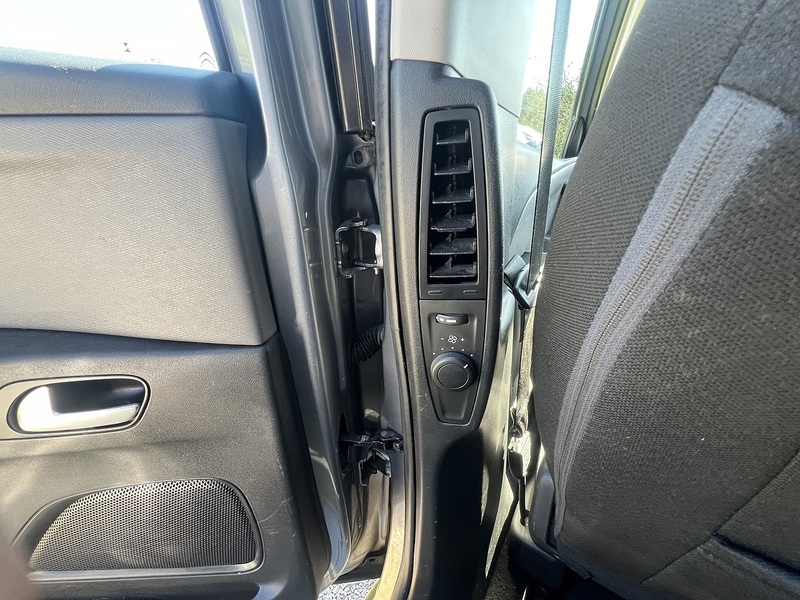 Citroen Grand C4 Picasso 1.2 PureTech Touch Edition MPV 5dr Petrol Manual Euro 6 (s/s) (130 ps) MPV Manual Petrol | MOT - U10770