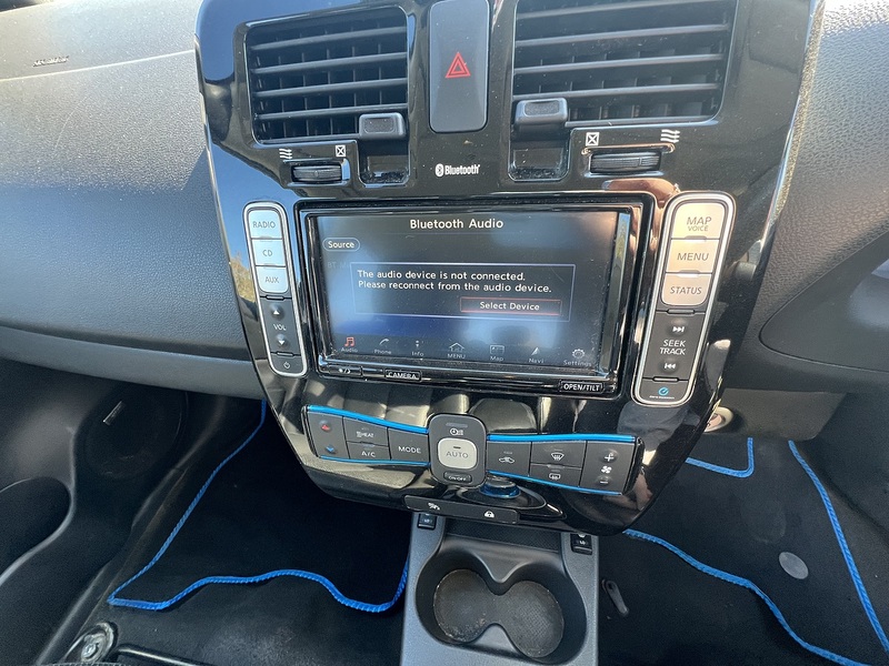 Nissan Leaf 30kWh Tekna Hatchback 5dr Electric Auto (109 bhp) Hatchback Automatic Electric | 360 CAM|COLD - U10772