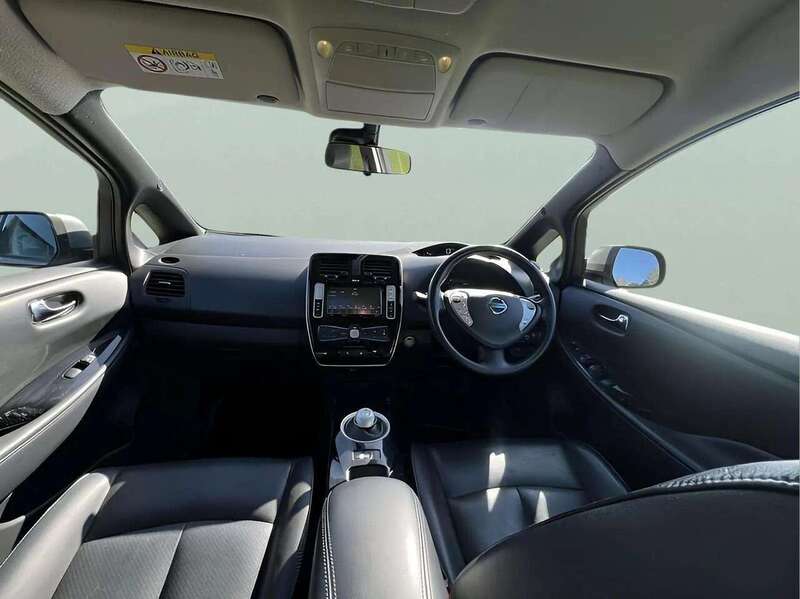 Nissan Leaf 30kWh Tekna Hatchback 5dr Electric Auto (109 bhp) Hatchback Automatic Electric | 360 CAM|COLD - U10772