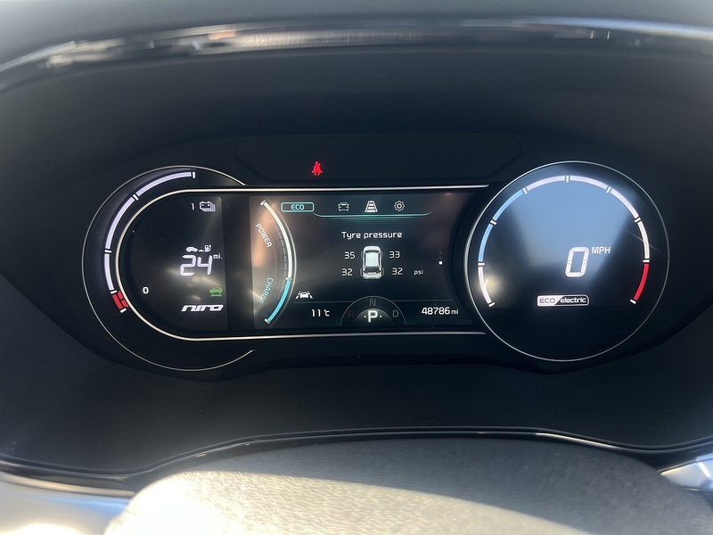 Kia Niro 64kWh 2 SUV 5dr Electric Auto (201 bhp) SUV Automatic Electric | APPLE|R/CAM|CRUISE|NAV - U10774