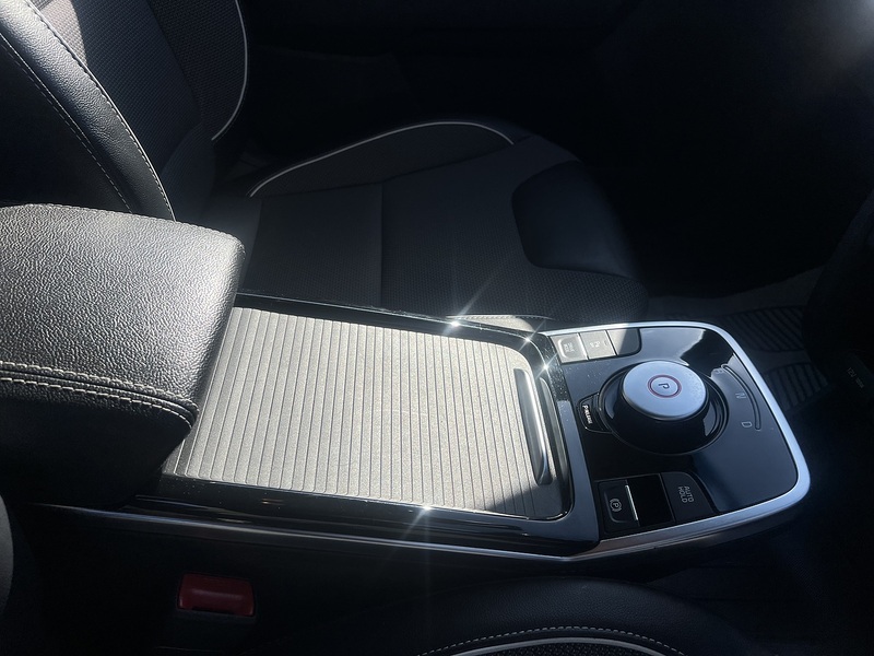 Kia Niro 64kWh 2 SUV 5dr Electric Auto (201 bhp) SUV Automatic Electric | APPLE|R/CAM|CRUISE|NAV - U10774