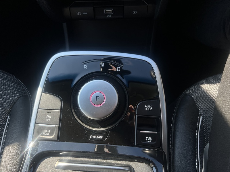 Kia Niro 64kWh 2 SUV 5dr Electric Auto (201 bhp) SUV Automatic Electric | APPLE|R/CAM|CRUISE|NAV - U10774