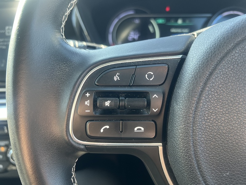 Kia Niro 64kWh 2 SUV 5dr Electric Auto (201 bhp) SUV Automatic Electric | APPLE|R/CAM|CRUISE|NAV - U10774