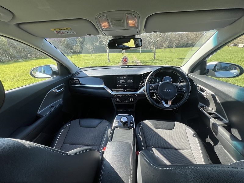 Kia Niro 64kWh 2 SUV 5dr Electric Auto (201 bhp) SUV Automatic Electric | APPLE|R/CAM|CRUISE|NAV - U10774