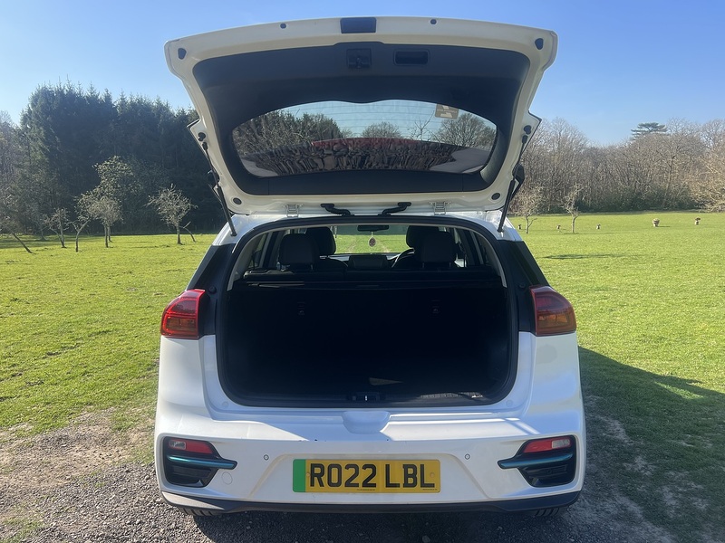 Kia Niro 64kWh 2 SUV 5dr Electric Auto (201 bhp) SUV Automatic Electric | APPLE|R/CAM|CRUISE|NAV - U10774