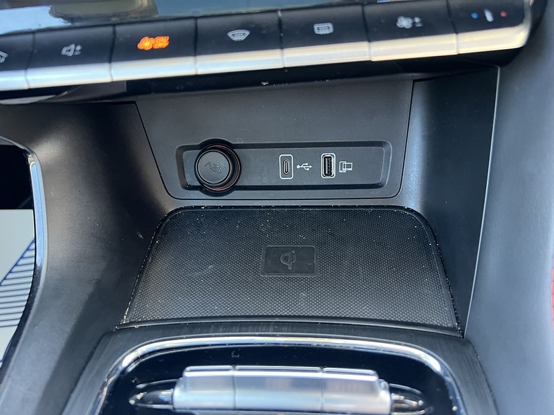 MG MG ZS 72.6kWh Trophy Long Range SUV 5dr Electric Auto (156 ps) SUV Automatic Electric | - U10775