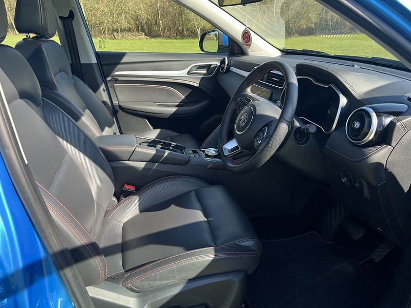 MG MG ZS 72.6kWh Trophy Long Range SUV 5dr Electric Auto (156 ps) SUV Automatic Electric | - U10775