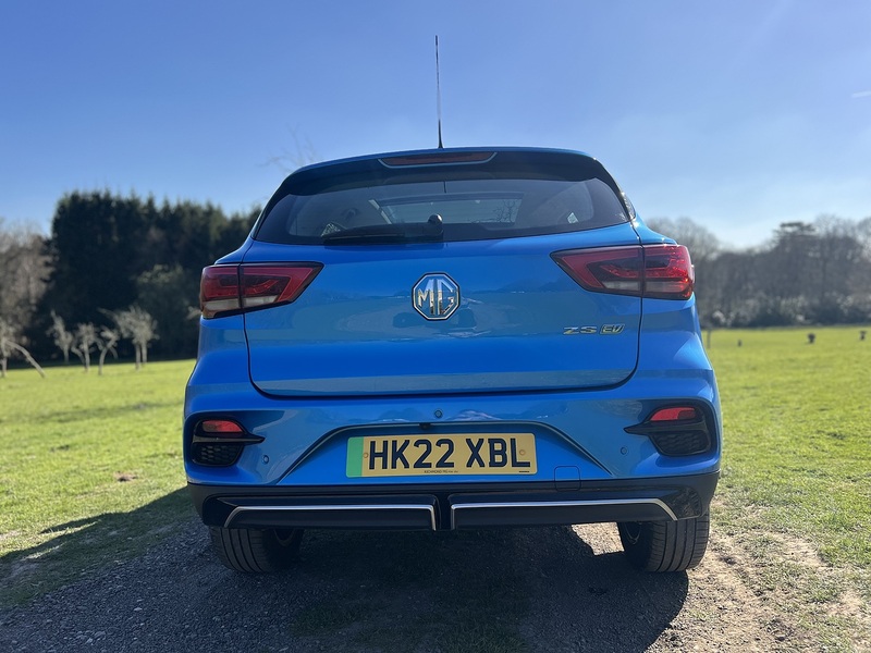 MG MG ZS 72.6kWh Trophy Long Range SUV 5dr Electric Auto (156 ps) SUV Automatic Electric | - U10775
