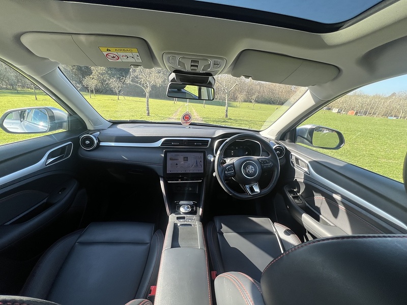 MG MG ZS 72.6kWh Trophy Long Range SUV 5dr Electric Auto (156 ps) SUV Automatic Electric | - U10776
