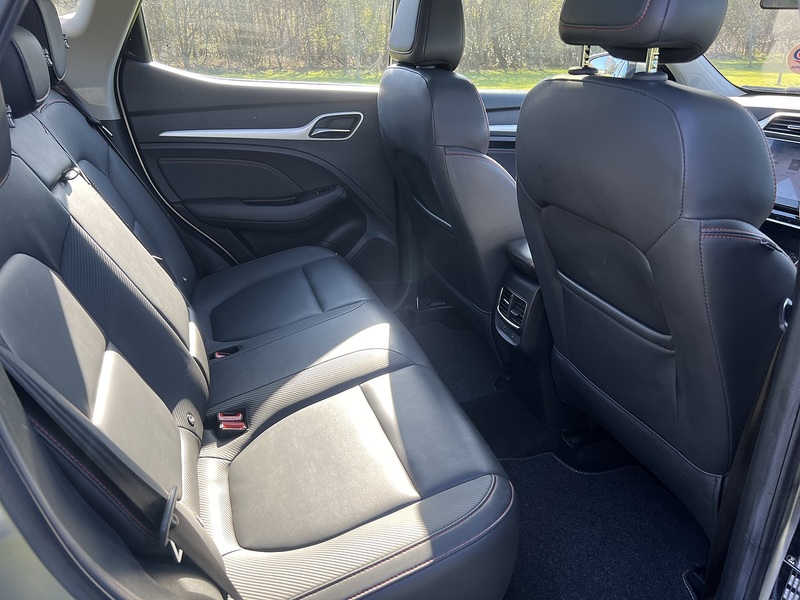 MG MG ZS 72.6kWh Trophy Long Range SUV 5dr Electric Auto (156 ps) SUV Automatic Electric | - U10776