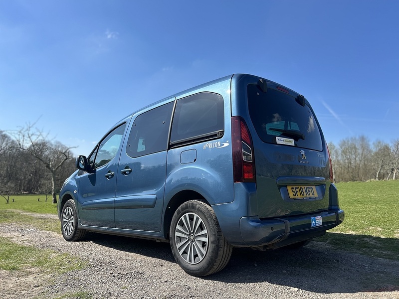 Peugeot Partner MPV 1.6 Automatic Diesel | 3 SEATS|WHEELCHAIR ACCESS - U10778