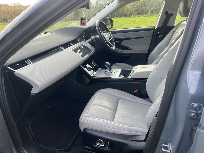 Land Rover Range Rover Evoque 1.5 P300e 12.2kWh S SUV 5dr Petrol Plug-in Hybrid Auto 4WD Euro 6 (s/s) (309 ps) SUV Automatic - U10781