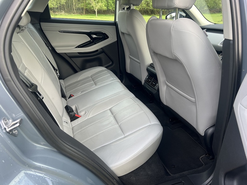 Land Rover Range Rover Evoque 1.5 P300e 12.2kWh S SUV 5dr Petrol Plug-in Hybrid Auto 4WD Euro 6 (s/s) (309 ps) SUV Automatic - U10781