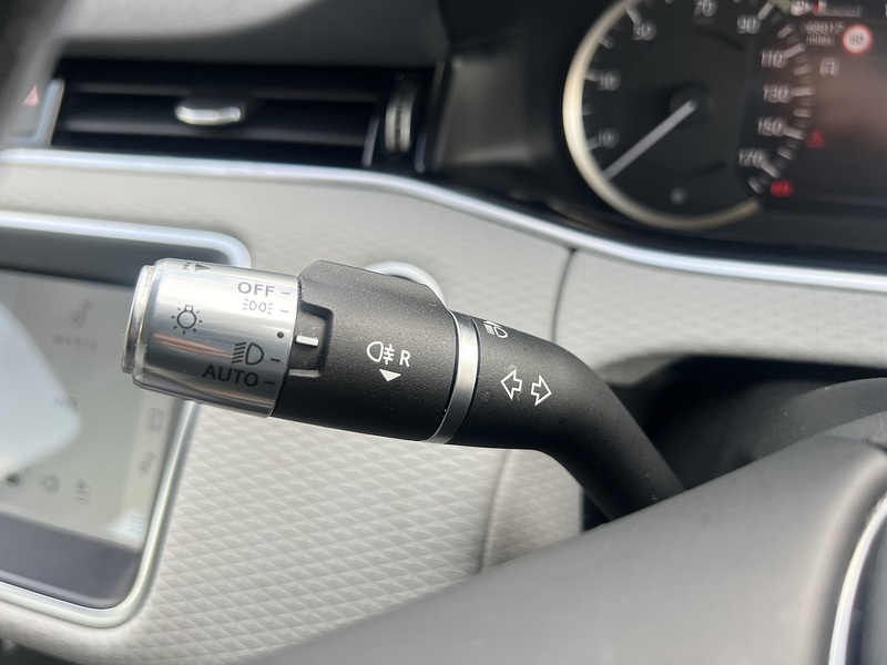 Land Rover Range Rover Evoque 1.5 P300e 12.2kWh S SUV 5dr Petrol Plug-in Hybrid Auto 4WD Euro 6 (s/s) (309 ps) SUV Automatic - U10781