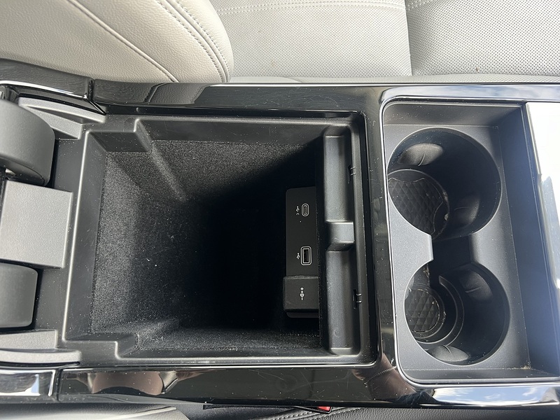 Land Rover Range Rover Evoque 1.5 P300e 12.2kWh S SUV 5dr Petrol Plug-in Hybrid Auto 4WD Euro 6 (s/s) (309 ps) SUV Automatic - U10781