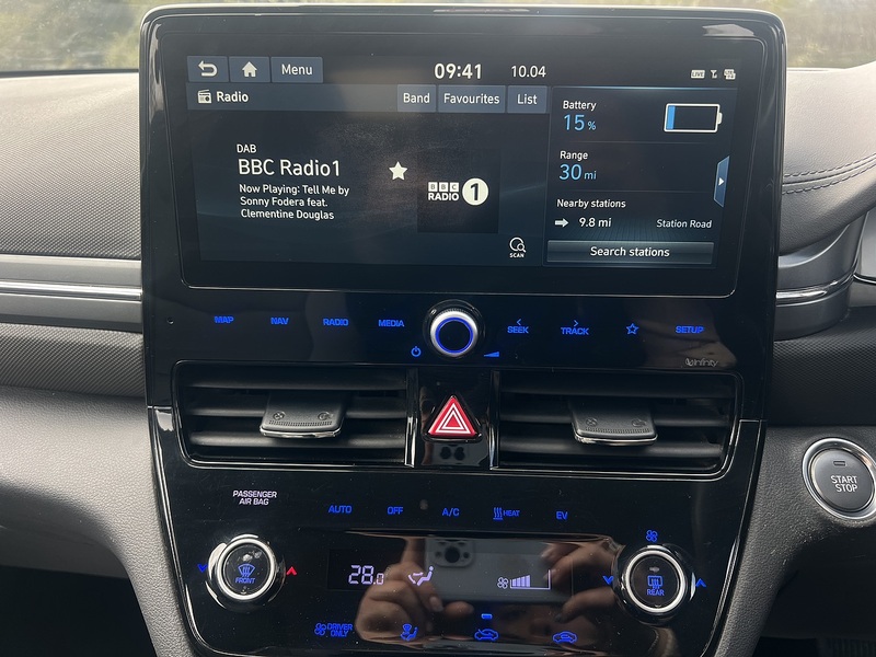 Hyundai IONIQ 38.3kWh Premium Hatchback 5dr Electric Auto (136 ps) Hatchback Automatic Electric | 1 OWNER FROM - U10782