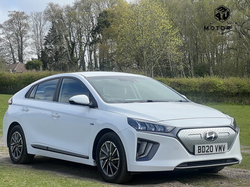 Hyundai IONIQ 38.3kWh Premium Hatchback 5dr Electric Auto (136 ps) Hatchback Automatic Electric | 1 OWNER FROM - U10782