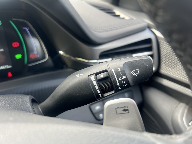 Hyundai IONIQ 38.3kWh Premium Hatchback 5dr Electric Auto (136 ps) Hatchback Automatic Electric | 1 OWNER FROM - U10782