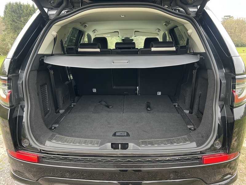 Land Rover Discovery Sport 2.0 D180 MHEV R-Dynamic SE SUV 5dr Diesel Auto 4WD Euro 6 (s/s) (180 ps) | FULL LR SERVICE - U10783