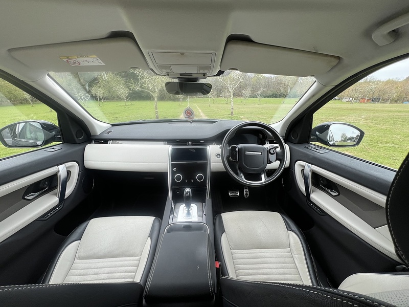 Land Rover Discovery Sport 2.0 D180 MHEV R-Dynamic SE SUV 5dr Diesel Auto 4WD Euro 6 (s/s) (180 ps) | FULL LR SERVICE - U10783