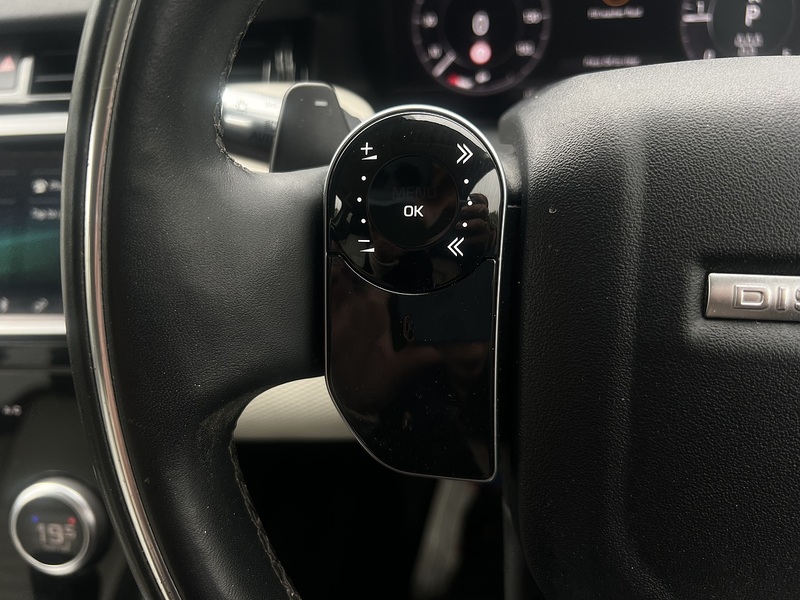 Land Rover Discovery Sport 2.0 D180 MHEV R-Dynamic SE SUV 5dr Diesel Auto 4WD Euro 6 (s/s) (180 ps) | FULL LR SERVICE - U10783