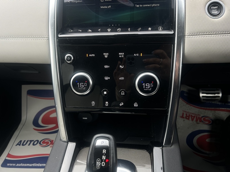 Land Rover Discovery Sport 2.0 D180 MHEV R-Dynamic SE SUV 5dr Diesel Auto 4WD Euro 6 (s/s) (180 ps) | FULL LR SERVICE - U10783