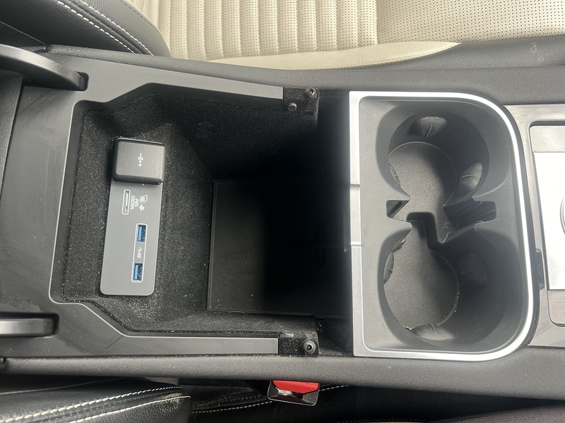 Land Rover Discovery Sport 2.0 D180 MHEV R-Dynamic SE SUV 5dr Diesel Auto 4WD Euro 6 (s/s) (180 ps) | FULL LR SERVICE - U10783