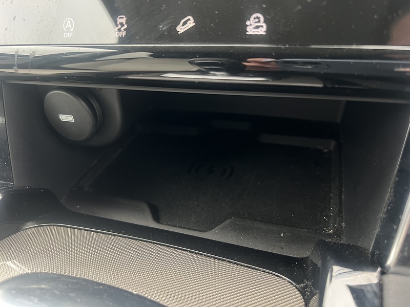 Land Rover Discovery Sport 2.0 D180 MHEV R-Dynamic SE SUV 5dr Diesel Auto 4WD Euro 6 (s/s) (180 ps) | FULL LR SERVICE - U10783