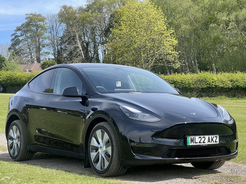 Tesla Model Y (Dual Motor) Long Range SUV 5dr Electric Auto 4WDE (384 bhp) | PAN ROOF|SELF DRIVE|TAXQ SUV - U10784