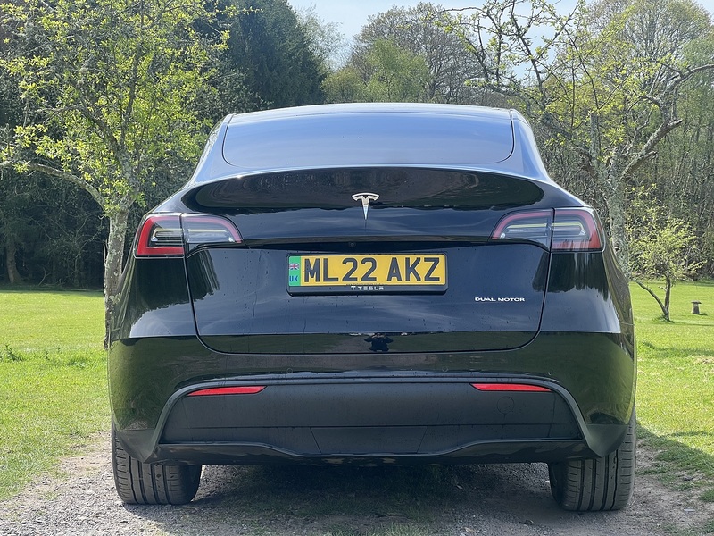 Tesla Model Y (Dual Motor) Long Range SUV 5dr Electric Auto 4WDE (384 bhp) | PAN ROOF|SELF DRIVE|TAXQ SUV - U10784