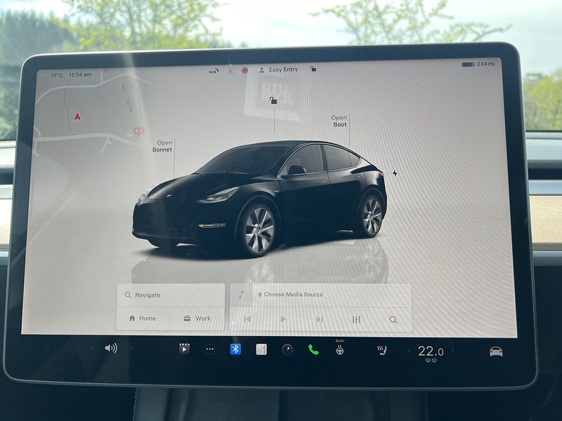 Tesla Model Y (Dual Motor) Long Range SUV 5dr Electric Auto 4WDE (384 bhp) | PAN ROOF|SELF DRIVE|TAXQ SUV - U10784