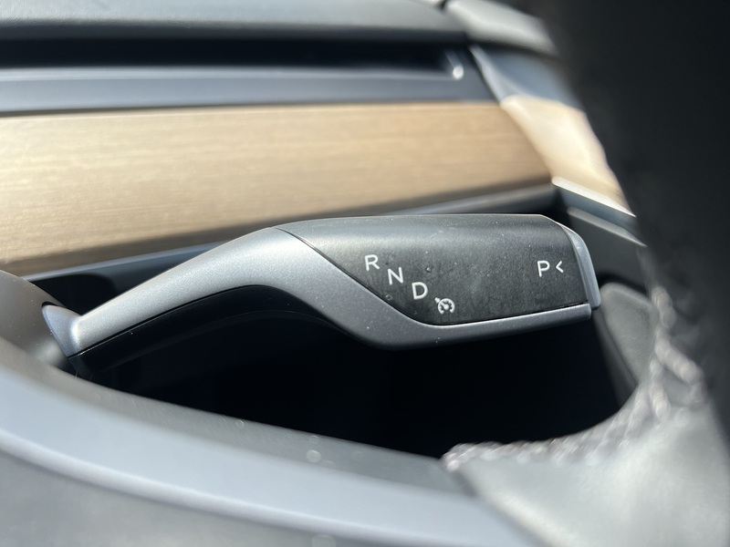 Tesla Model Y (Dual Motor) Long Range SUV 5dr Electric Auto 4WDE (384 bhp) | PAN ROOF|SELF DRIVE|TAXQ SUV - U10784