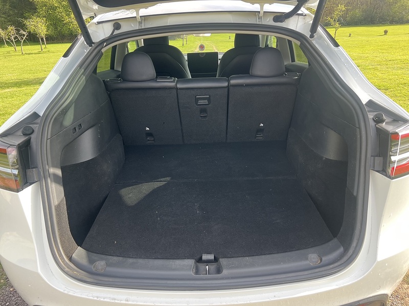 Tesla Model Y (Dual Motor) Long Range SUV 5dr Electric Auto 4WDE (384 bhp) SUV Automatic Electric | PAN - U10788