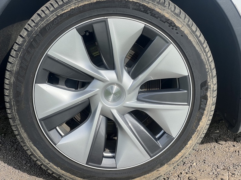 Tesla Model Y (Dual Motor) Long Range SUV 5dr Electric Auto 4WDE (384 bhp) SUV Automatic Electric | PAN - U10788