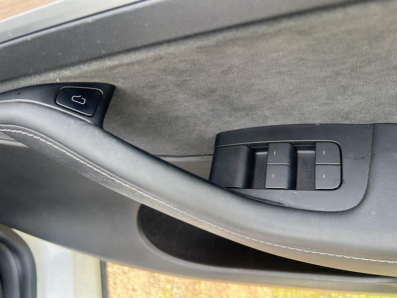 Tesla Model Y (Dual Motor) Long Range SUV 5dr Electric Auto 4WDE (384 bhp) SUV Automatic Electric | PAN - U10788